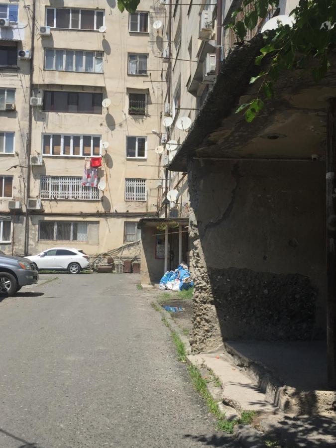 Homestay On Akademika Sakharova Sukhumi Exterior photo